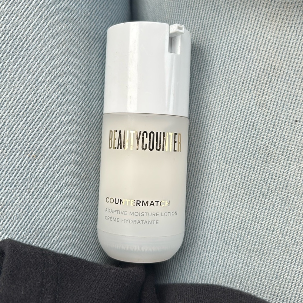 Beautycounter Countermatch Moisture Lotion - White and Gold